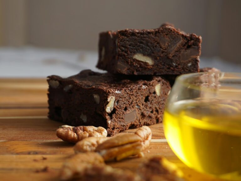 Walnut and Chocolate Cake